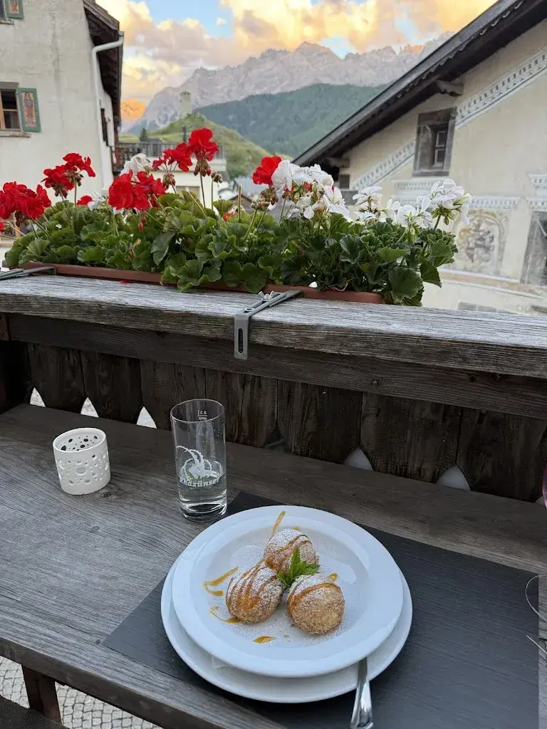 N Tara_Ustarea Spluga_Ardez_reseña