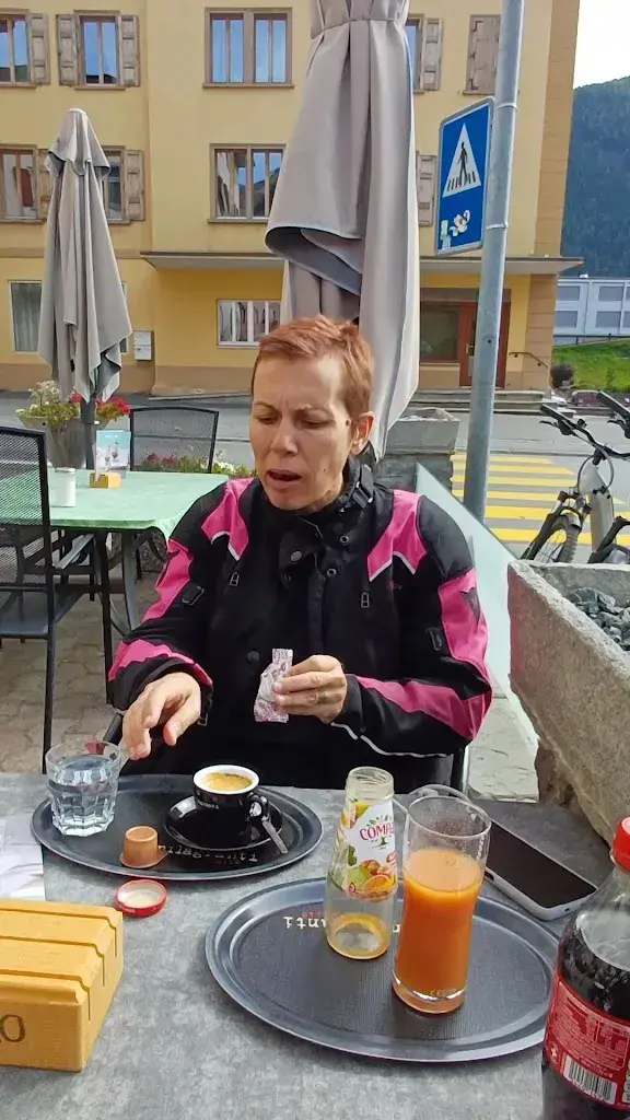 Café Fümm_Zernez_slider_image_2