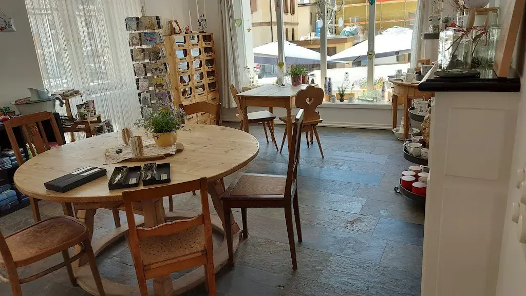 HATECKE VIVANDA GENUINA_Zernez_slider_image_2