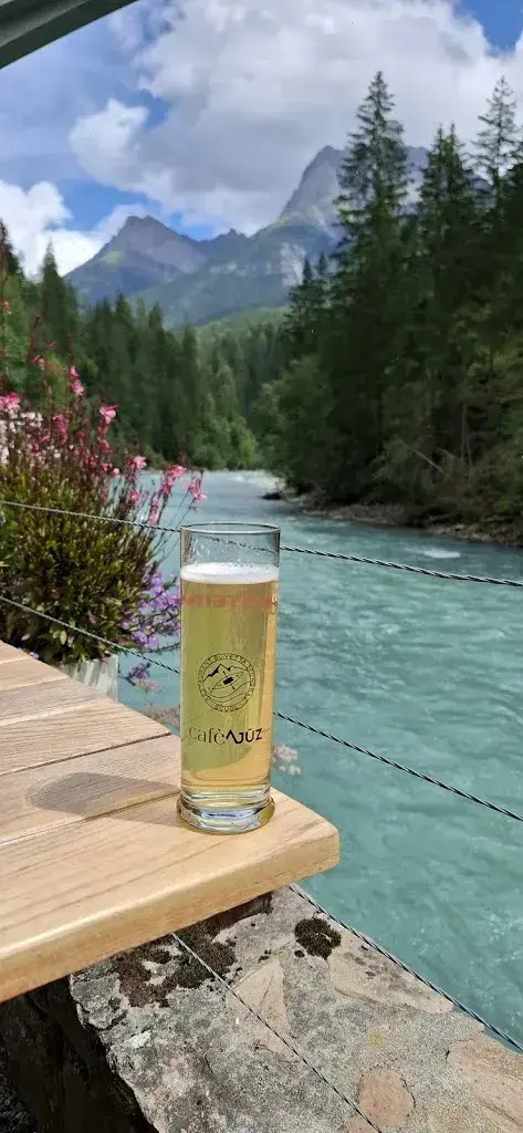 Büvetta Sfondraz_Scuol_slider_image_3