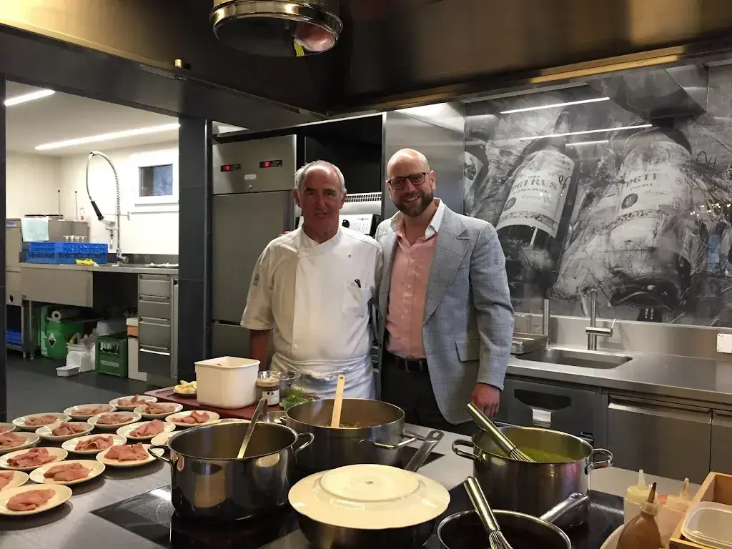 Markus Wagemann_Cuschina Menono_Camischolas_Bewertung