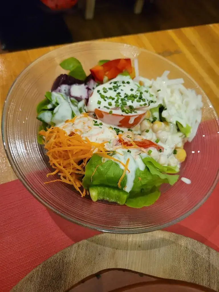 Nittaya Hatteechat_Restaurant / Bar La Terrassa_Scuol_review