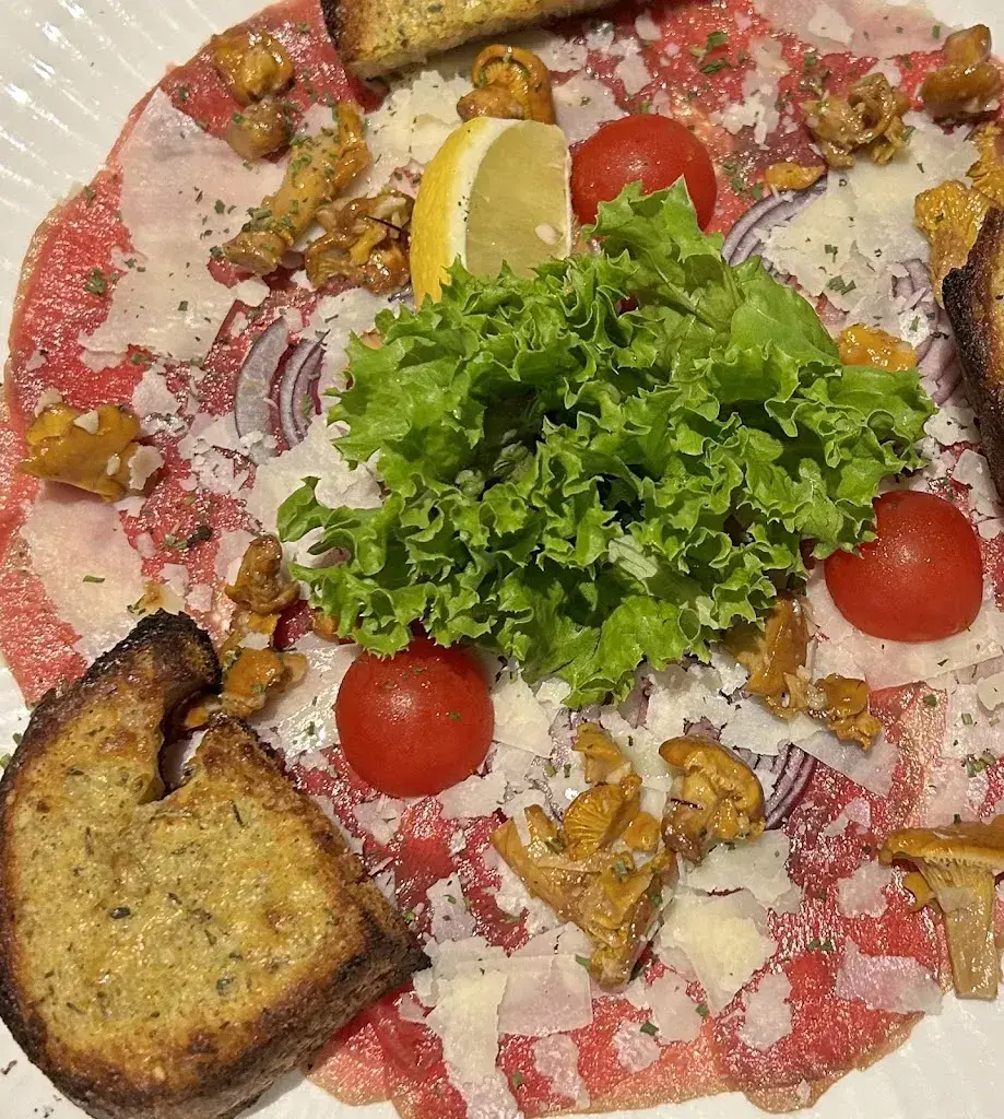 Restaurant / Bar La Terrassa_Scuol_slider_image_2