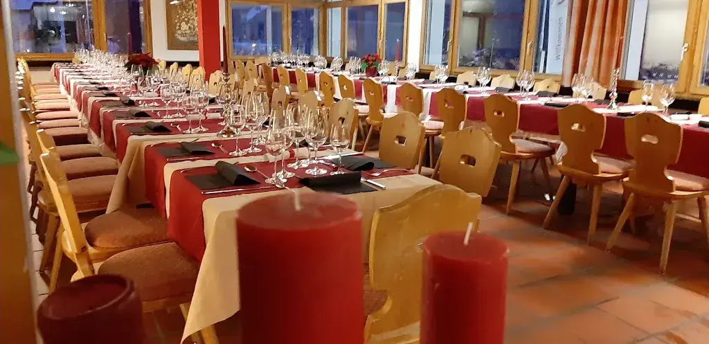 Ristorante pizzeria la vita è bella restaurant in Scuol