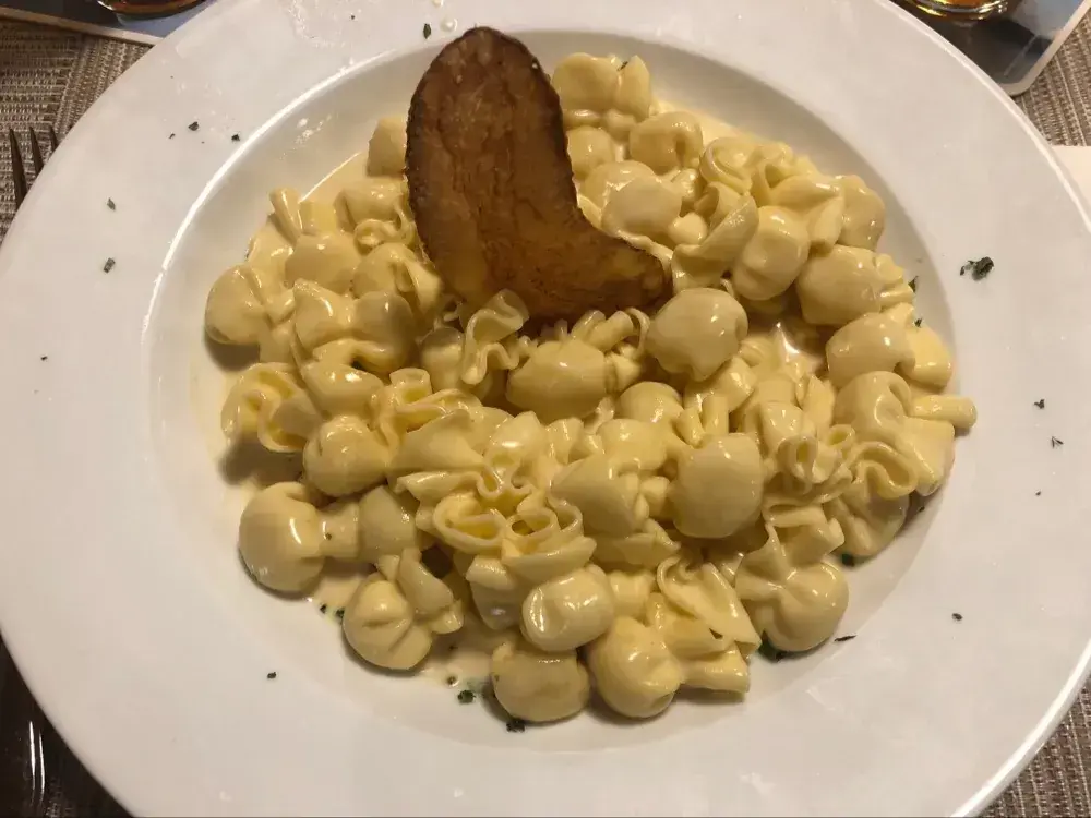 María José Duque C_Restaurant Astras_Scuol_review