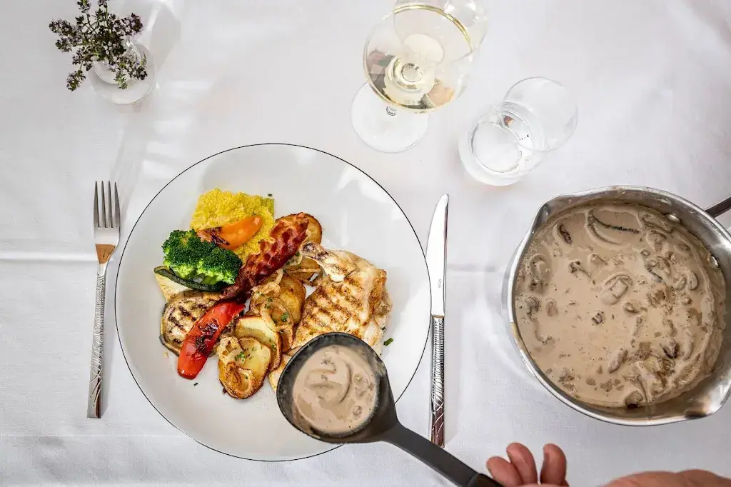 Menu_Ustaria Tschlin_Tschlin_image_6