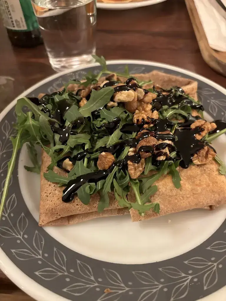 Annabelle McLeod_Bach et Buck - Bienne_Biel_review