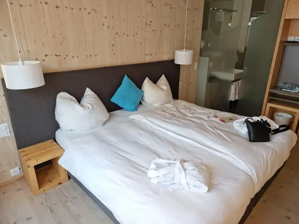 Bever Lodge AG_Bever_slider_image_2