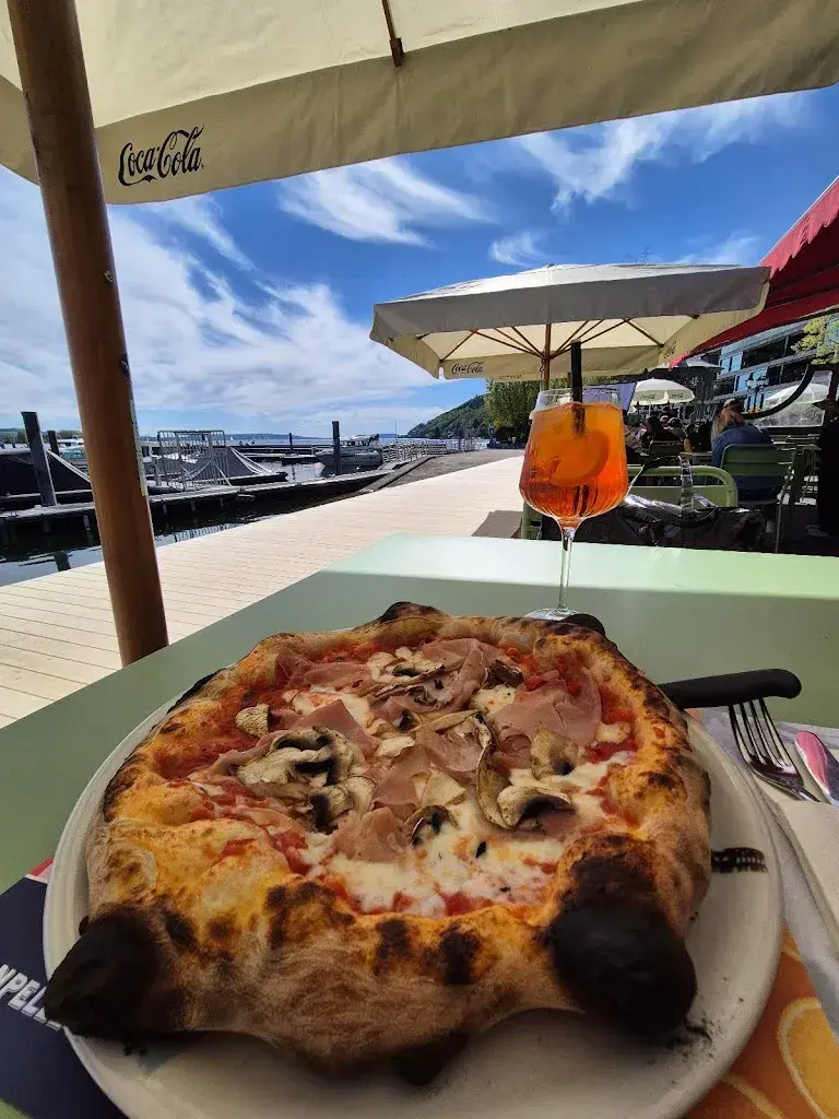 Paola Villegas_Capriccio_Biel_review