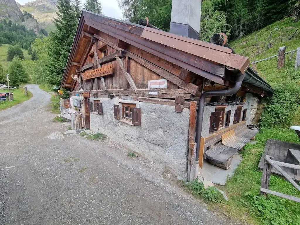 Christoph Jeanneret_Gartenbergbeizli TANNA DA MUNTANEL_Ramosch_review