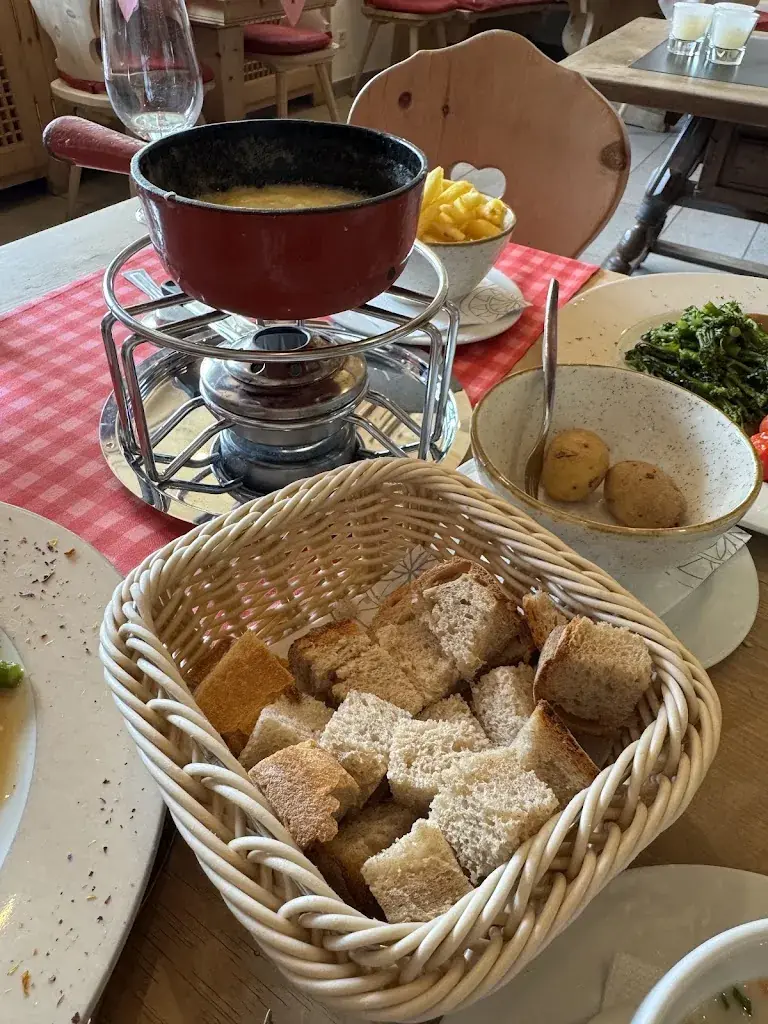 RESTAURANT CORVATSCH_St. Moritz_slider_image_3