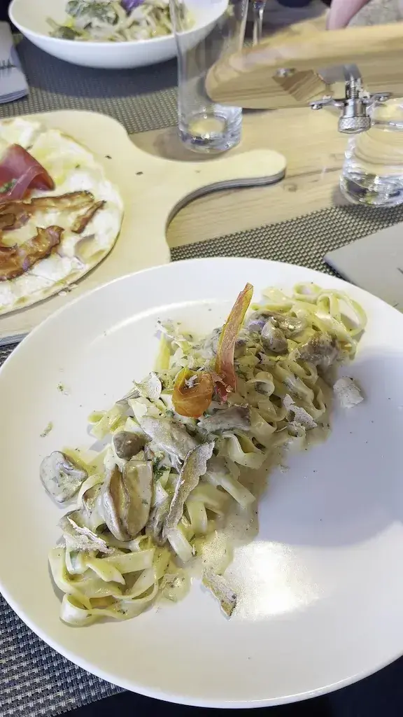 Restaurant La Chüdera_Sils im Engadin/Segl_slider_image_2