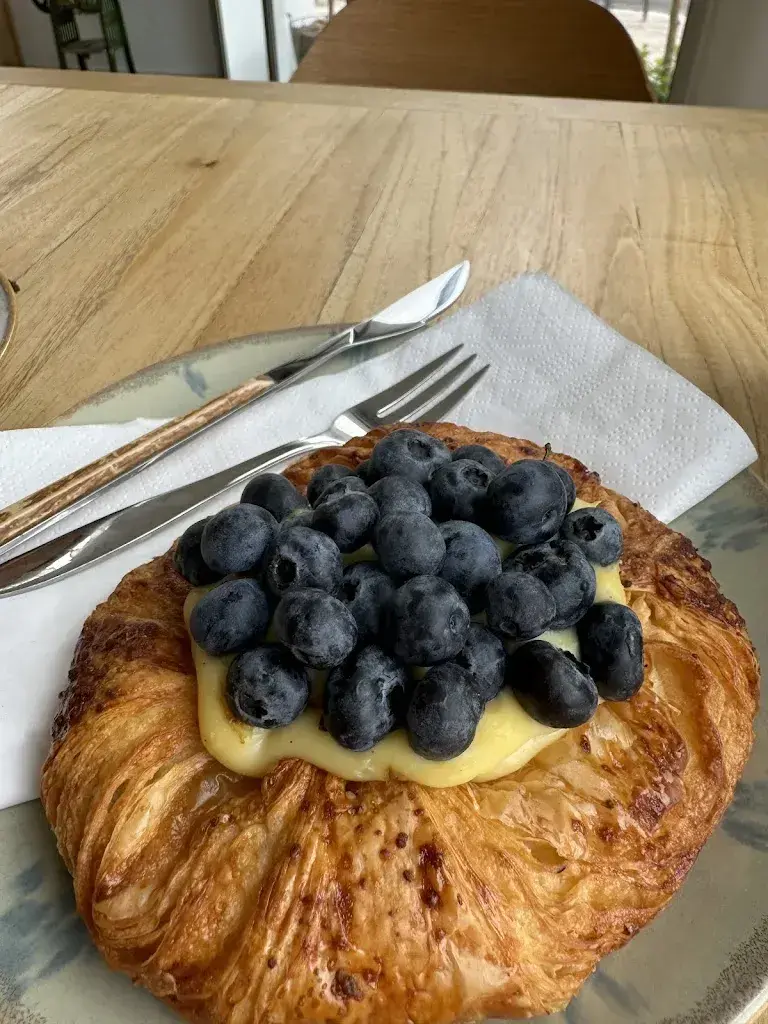 Nikita M_Mangiativas Klein_Madulain_review