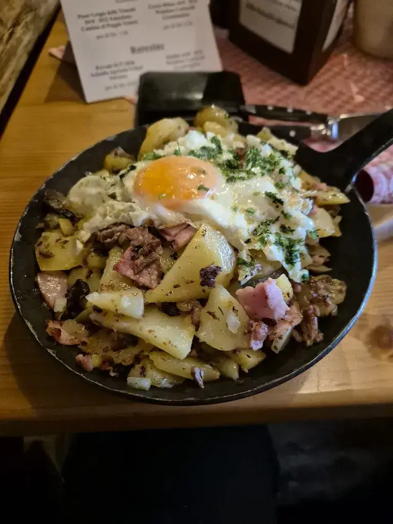 Cas Bertens_Erlebnisrestaurant Schmuggler-Alm_Samnaun_reseña