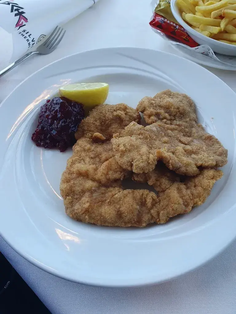 Dror Picherski_Sattel Panorama Bar and Restaurant_Samnaun_Bewertung