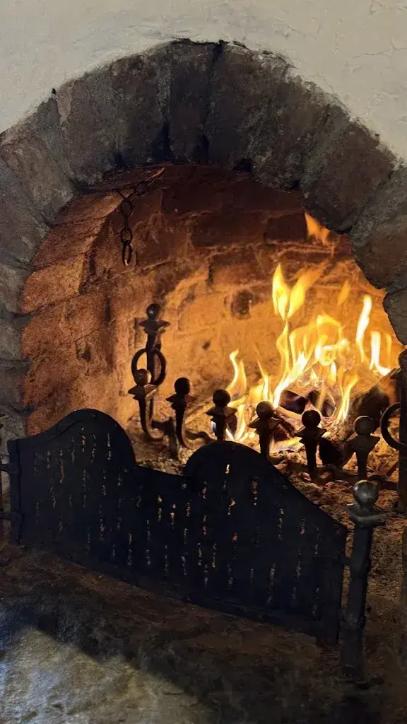 Fan Zhang_Restaurant Pizzeria Bar Almrausch_Samnaun_review