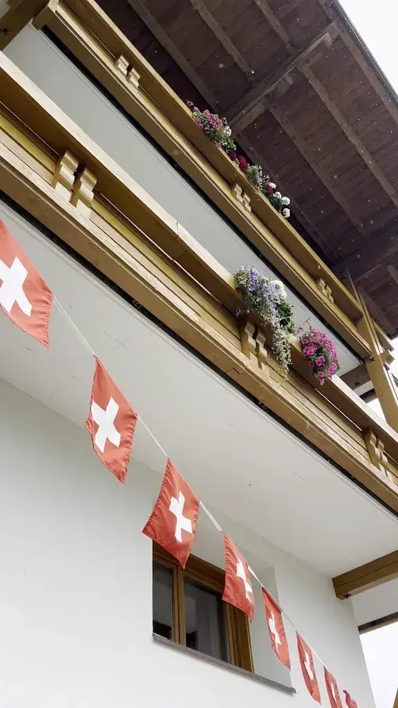 Daria Shemelina_Restaurant-Pizzeria Sonneck_Samnaun_review