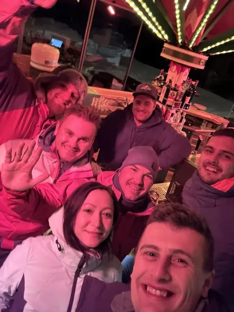 Miroslav Pázler_SportBar_Samnaun_review