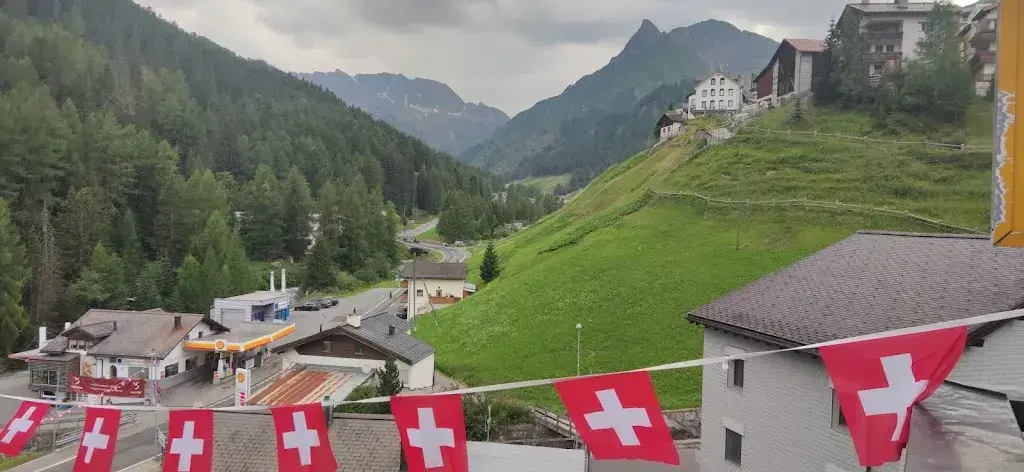 Dmitrii Shulgin_Hotel EDI AG Samnaun_Samnaun_review