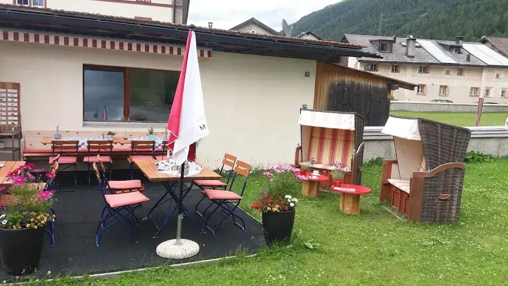 Curtinet_La Punt-Chamues-ch_slider_image_1