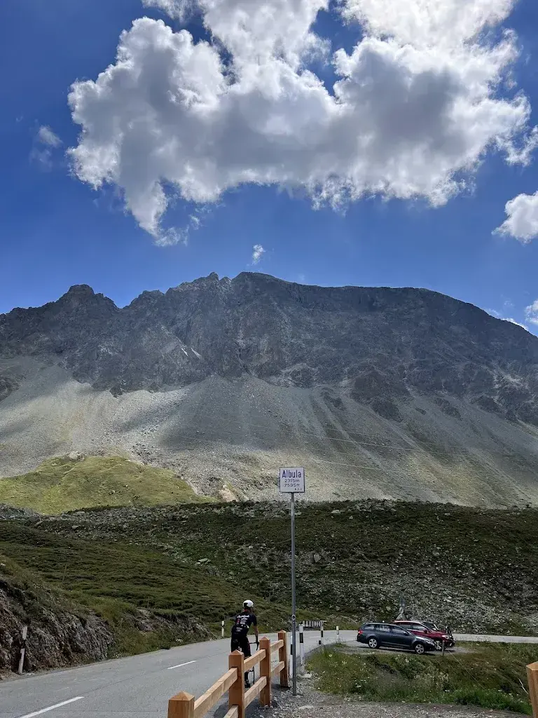 Dr.Liv Kraemer_Albula Hospiz_La Punt-Chamues-ch_recensione