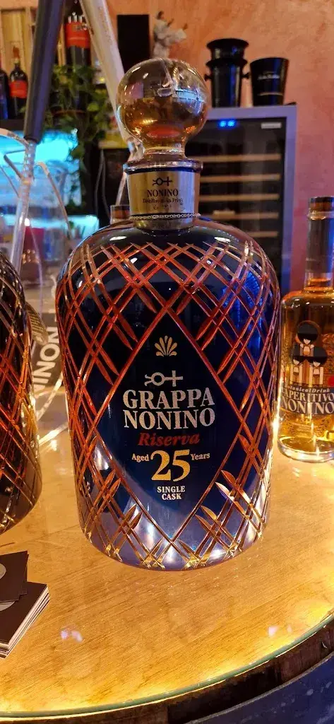 Menu_Banfi's_St. Moritz_image_7