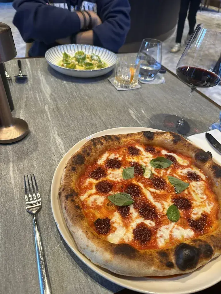 Menu_THE VIEW_St. Moritz_image_6