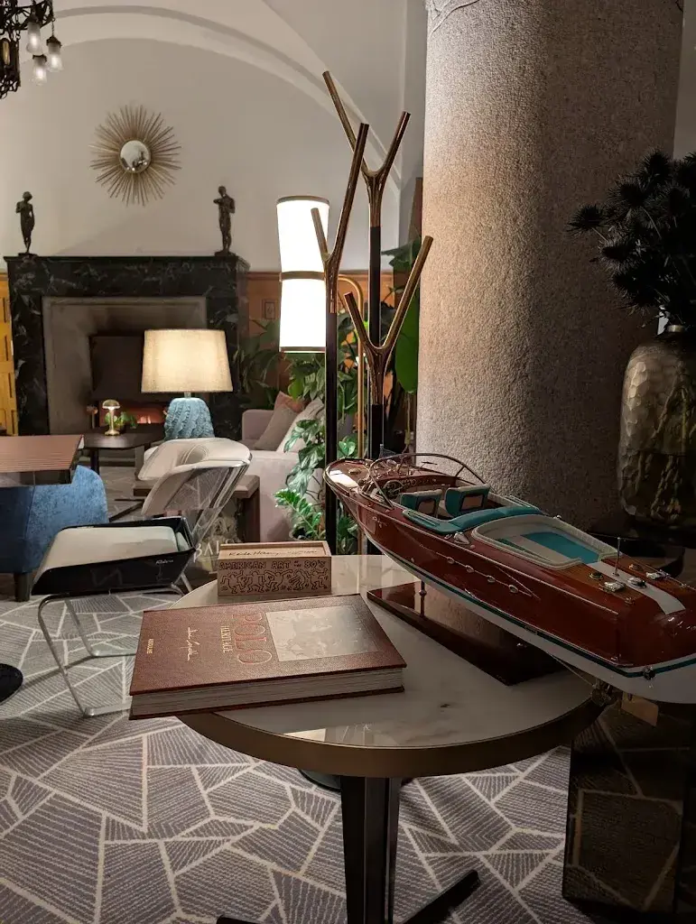 Walter Schärer_THE VIEW_St. Moritz_review