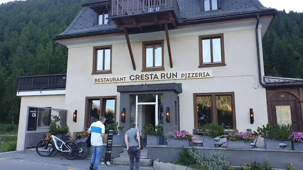 Restaurant Pizzeria Cresta Run_Celerina/Schlarigna_slider_image_1