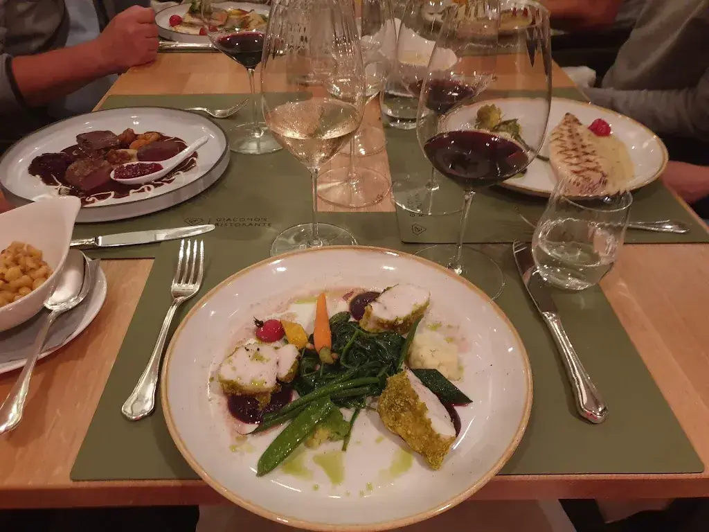 Menu_Giacomo's_St Moritz_image_1