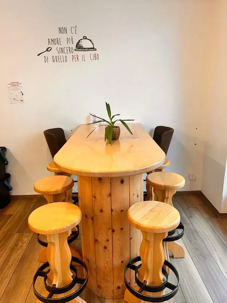 Alessio's delicatessen Restaurant in St. Moritz