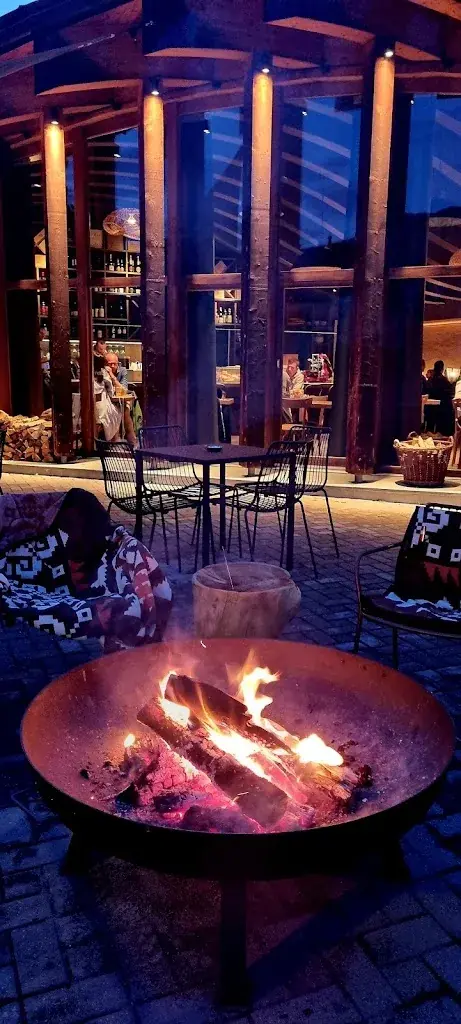 Sara_The Hut, Wine Food & Wood_Silvaplana_recensione