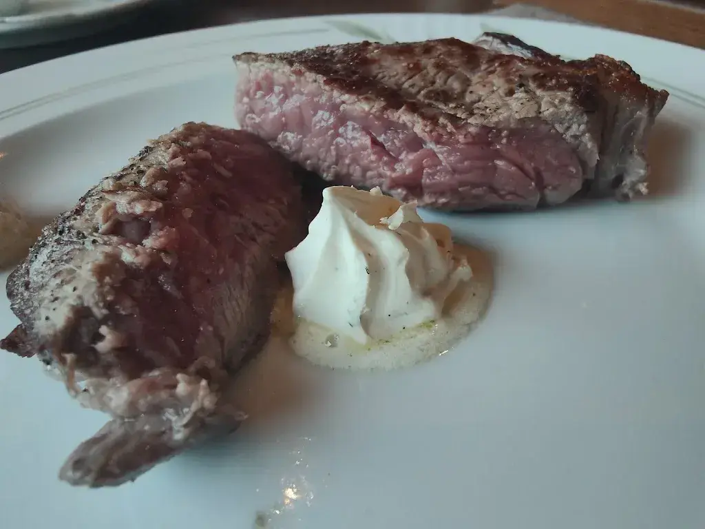 Steak & More_Champfer_slider_image_3