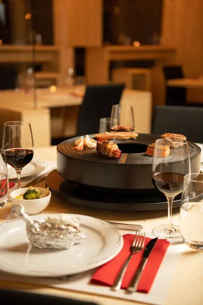 Restaurant GIGERs_Sils-Segl Maria_slider_image_2