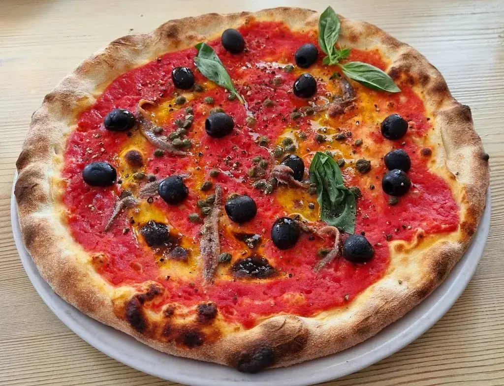 Steph Wartmä_Pizzeria Ristorante Riccardo’s Sils_Sils-Segl Maria_review