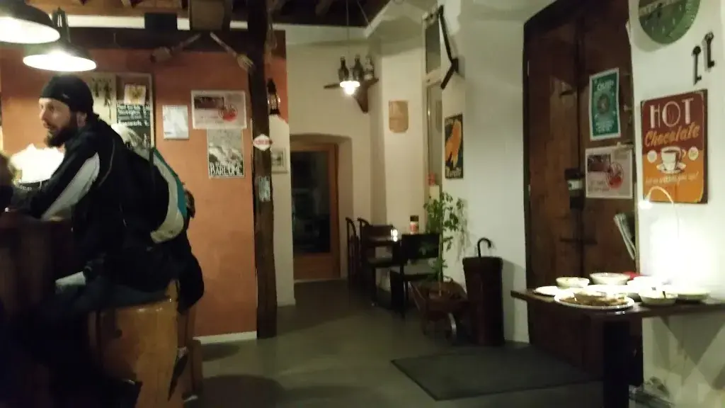 Raphaël Odermatt_BarLume_Locarno_avis