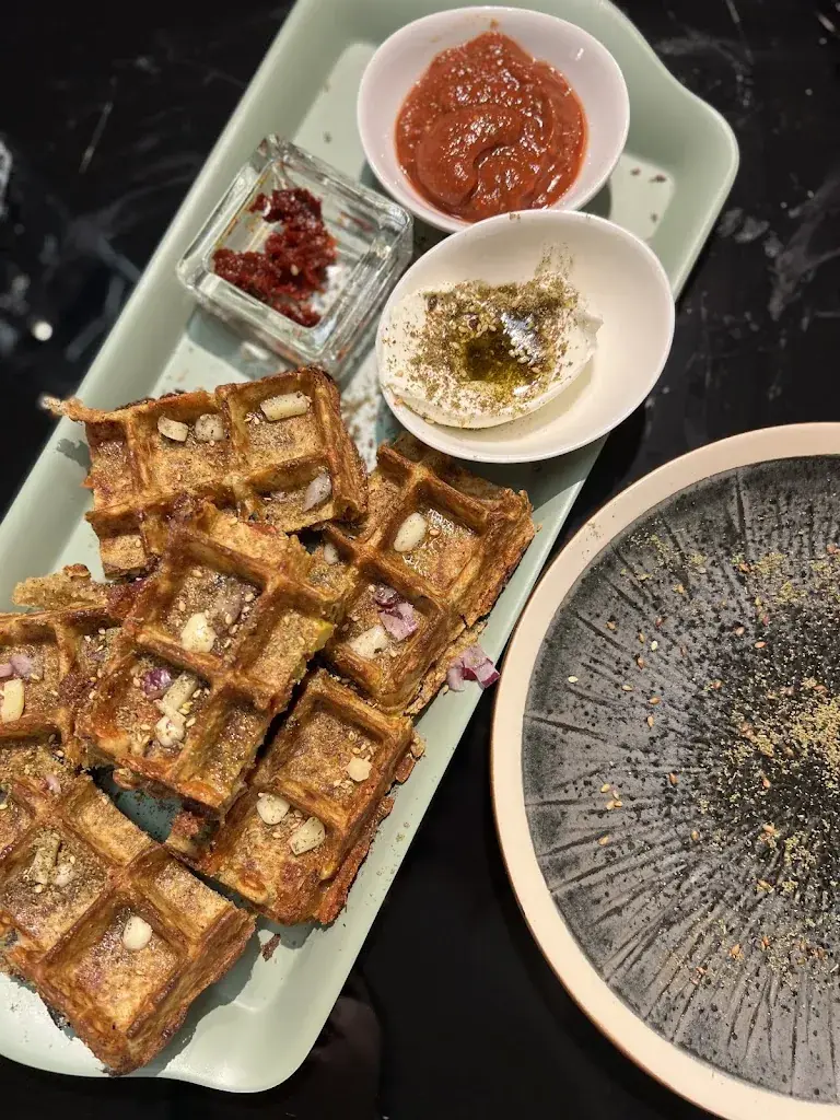 Thaihoa Huynh_Restaurant WaffelKhur_Chur_recensione