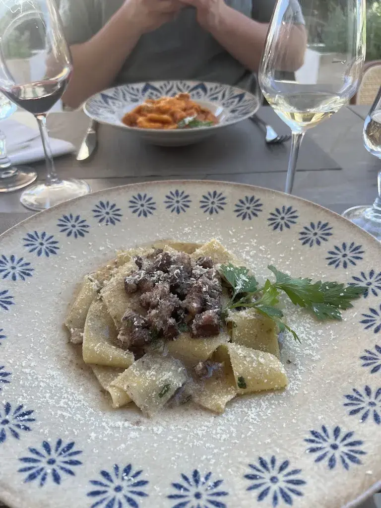 Emily Woodman_La Tana_Italy_review