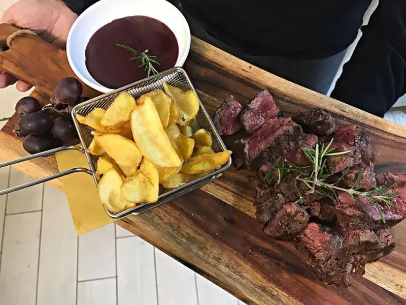 Ristorante Garibaldi_Italy_slider_image_3