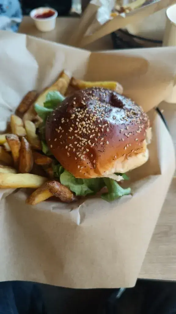 Menu_Holy Cow! Gourmet Burger Co. BIENNE_Biel_immagine_4