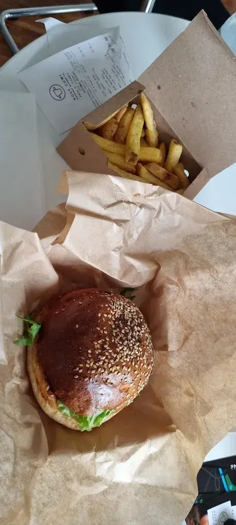 Menu_Holy Cow! Gourmet Burger Co. BIENNE_Biel_immagine_5