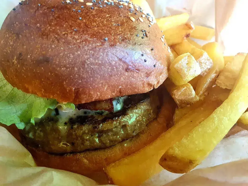Lapi_ Blu_Holy Cow! Gourmet Burger Co. BIENNE_Biel_recensione