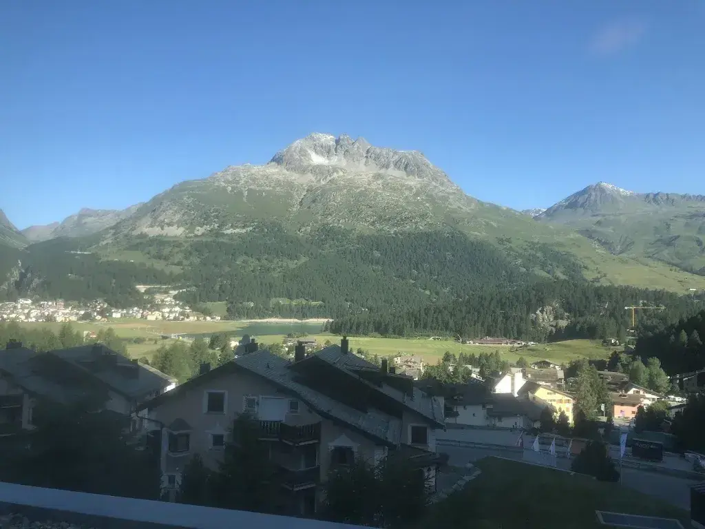 Hendrine. van Walbeek_Nira Alpina_Silvaplana_Bewertung