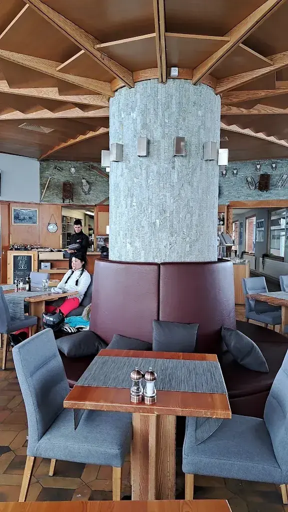 Konstantinos_Restaurant 3303_Silvaplana_recensione