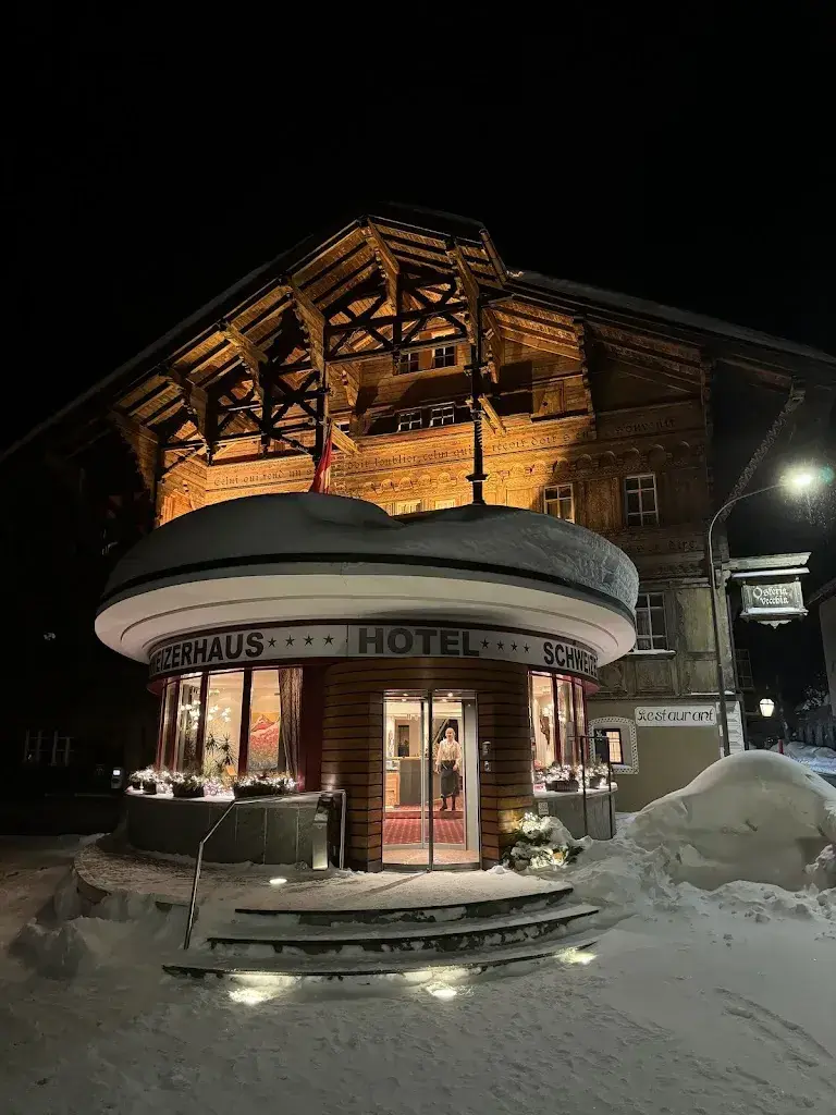 swiss chris_Hotel Schweizerhaus_Maloja_avis