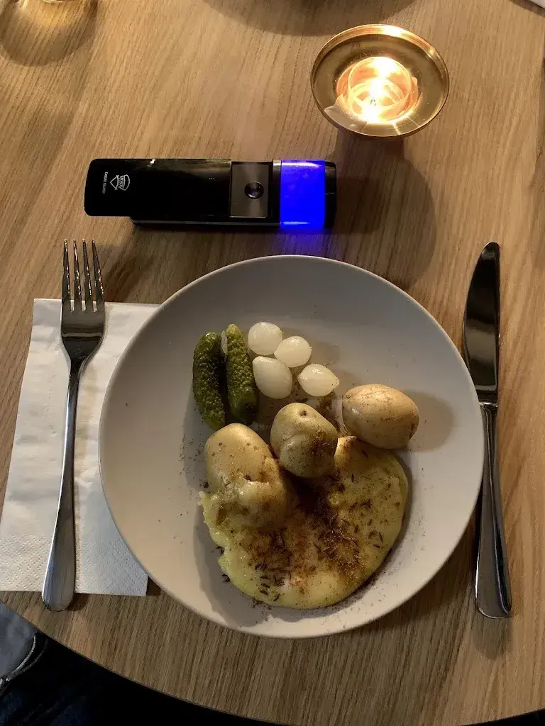 Menu_Ici c'est le vin - Weinbar • Bistro • Vinothek_Biel_image_7