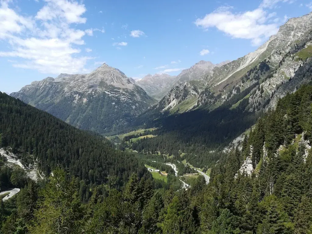 Michael B._Chiosco Maloja_Bregaglia_review