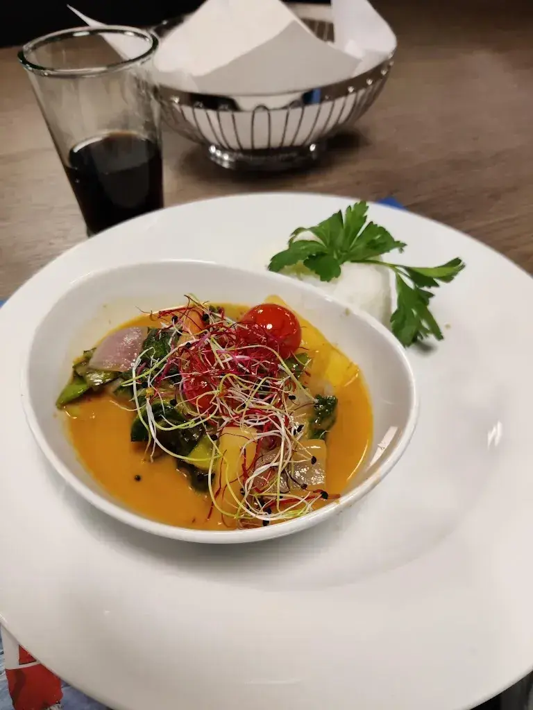 Joël Edelmann_Il Capitano_Biel_review