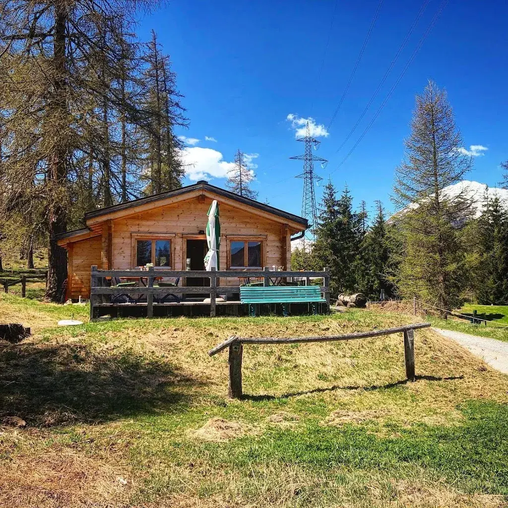 Buvette_Zuoz_slider_image_3