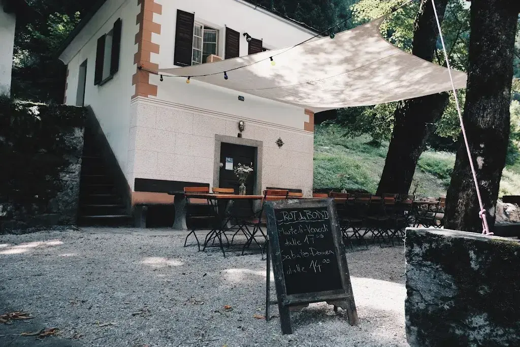 Crot da Bond_Bondo_slider_image_1